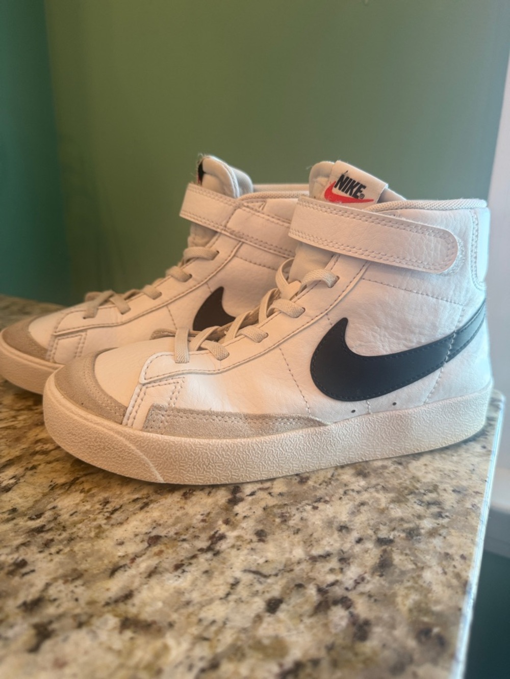 Nike Little Boys White and Black High-Top Kids Sneakers with Strap (Youth)